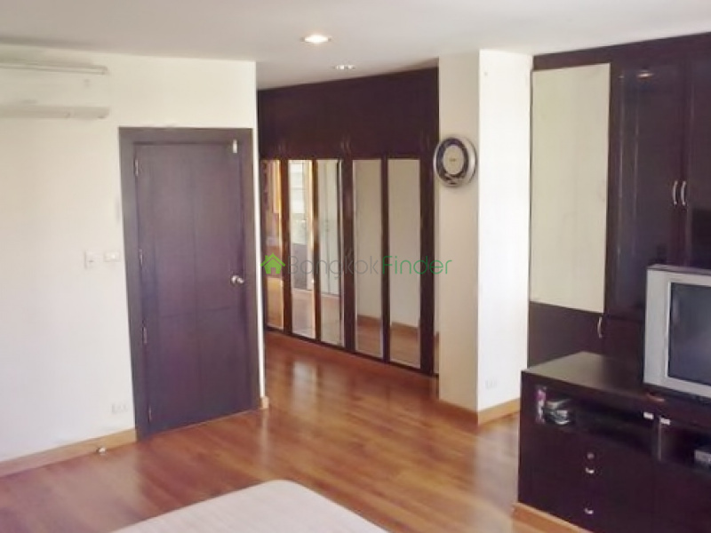 Sathorn, Sathorn, Bangkok, Thailand, 3 Bedrooms Bedrooms, ,3 BathroomsBathrooms,House,For Rent,Sathorn,3835