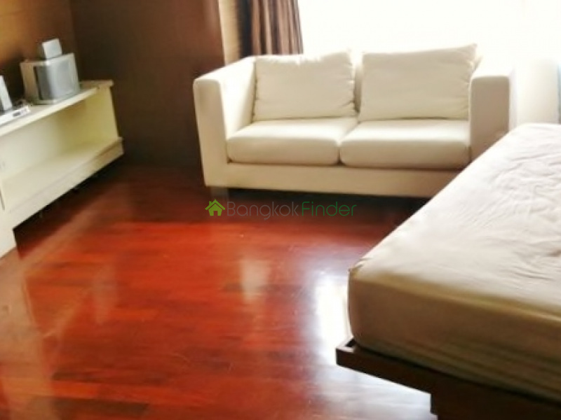 Lang Suan, Ploenchit, Bangkok, Thailand, 1 Bedroom Bedrooms, ,1 BathroomBathrooms,Condo,For Rent,Urbana Langsuan,Lang Suan,3847