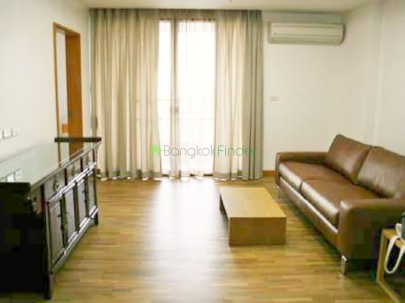 Lang Suan, Ploenchit, Bangkok, Thailand, 2 Bedrooms Bedrooms, ,2 BathroomsBathrooms,Condo,For Rent,Baan Navarang,Lang Suan,3868