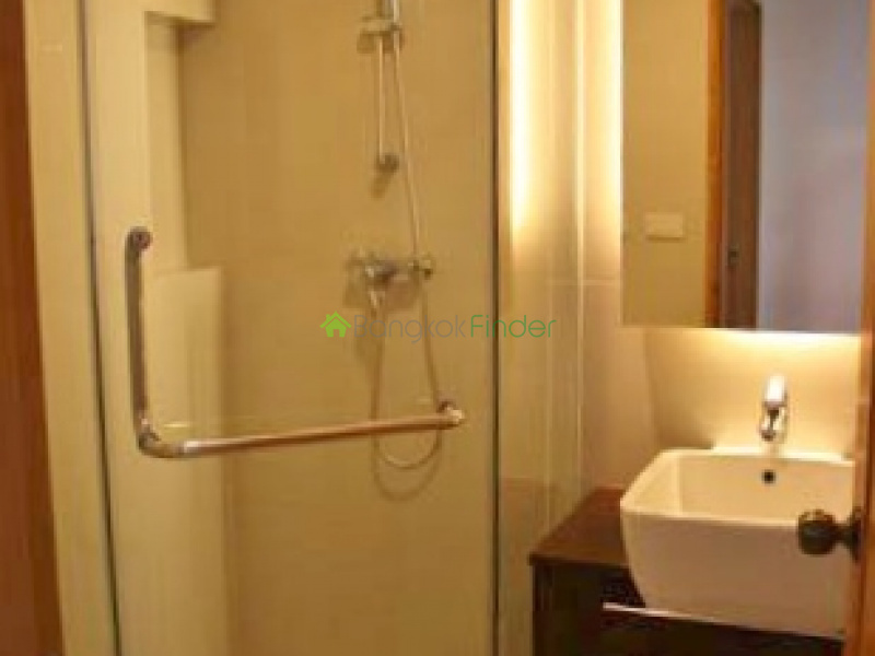 Lang Suan, Ploenchit, Bangkok, Thailand, 2 Bedrooms Bedrooms, ,2 BathroomsBathrooms,Condo,For Rent,Baan Navarang,Lang Suan,3868