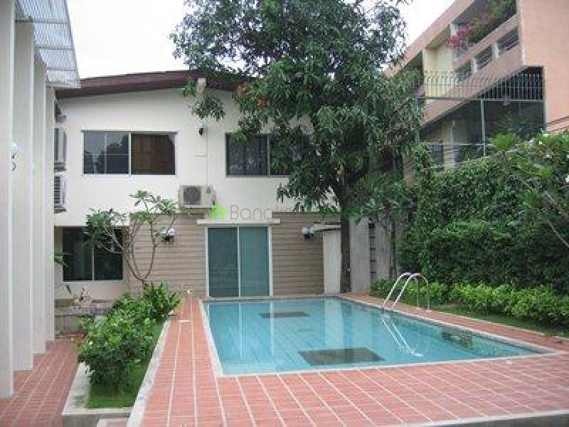 Phrom Phong, Asoke, Bangkok, Thailand, 4 Bedrooms Bedrooms, ,5 BathroomsBathrooms,House,For Rent,Phrom Phong,3879