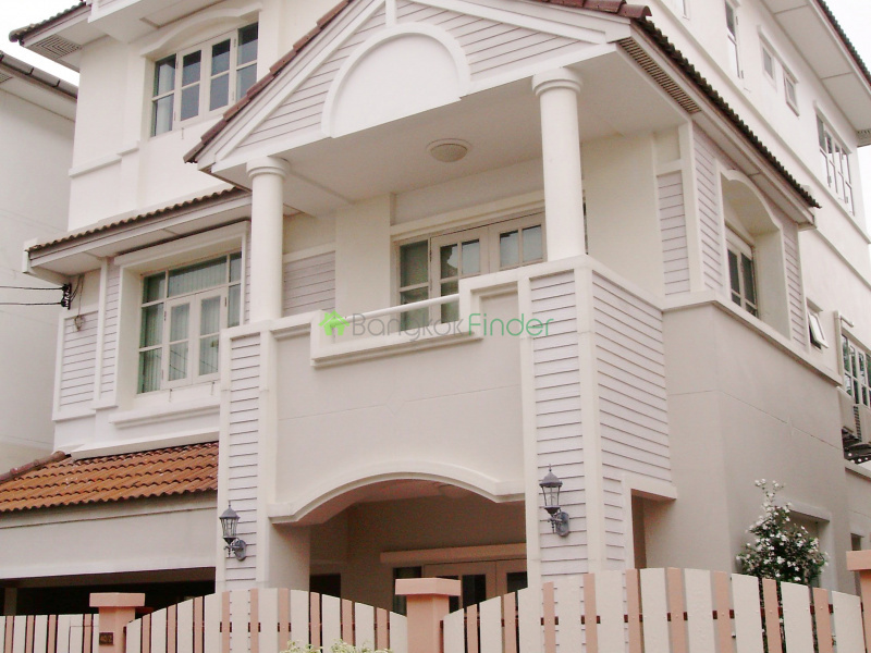 Bangna-Trad, Bangna-Srinakarin, Bangkok, Thailand, 5 Bedrooms Bedrooms, ,5 BathroomsBathrooms,House,For Rent,Bangna-Trad,3906