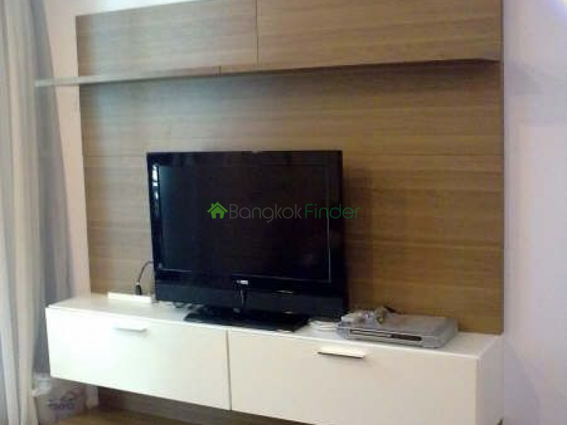 Nana, Bangkok, Thailand, 2 Bedrooms Bedrooms, ,2 BathroomsBathrooms,Condo,For Rent,Siri 8,3922