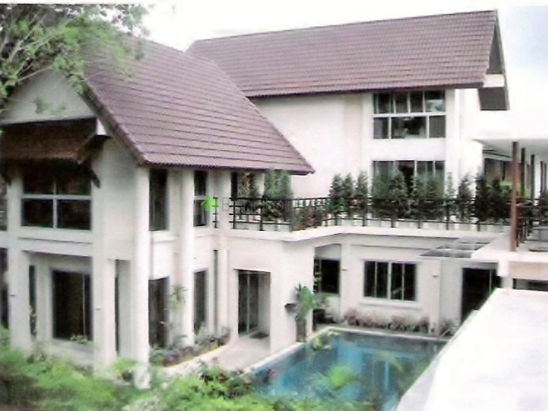 Bangna-Srinakarin, Bangkok, Thailand, 4 Bedrooms Bedrooms, ,4 BathroomsBathrooms,House,For Rent,3973