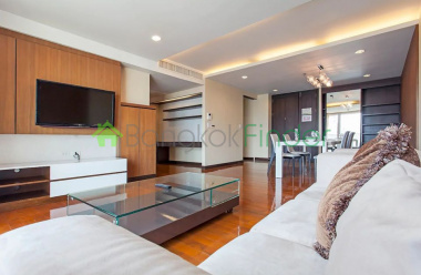 Thonglor, Bangkok, Thailand, 3 Bedrooms Bedrooms, ,3 BathroomsBathrooms,Condo,For Rent,Double Trees,3975