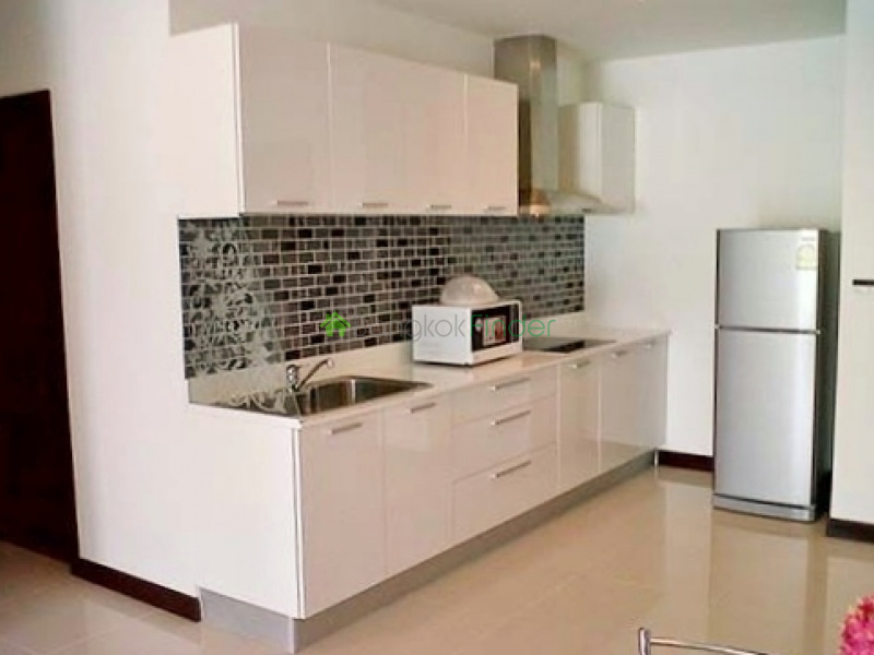 Nana, Bangkok, Thailand, 2 Bedrooms Bedrooms, ,2 BathroomsBathrooms,Condo,For Rent,Prime 11,3995