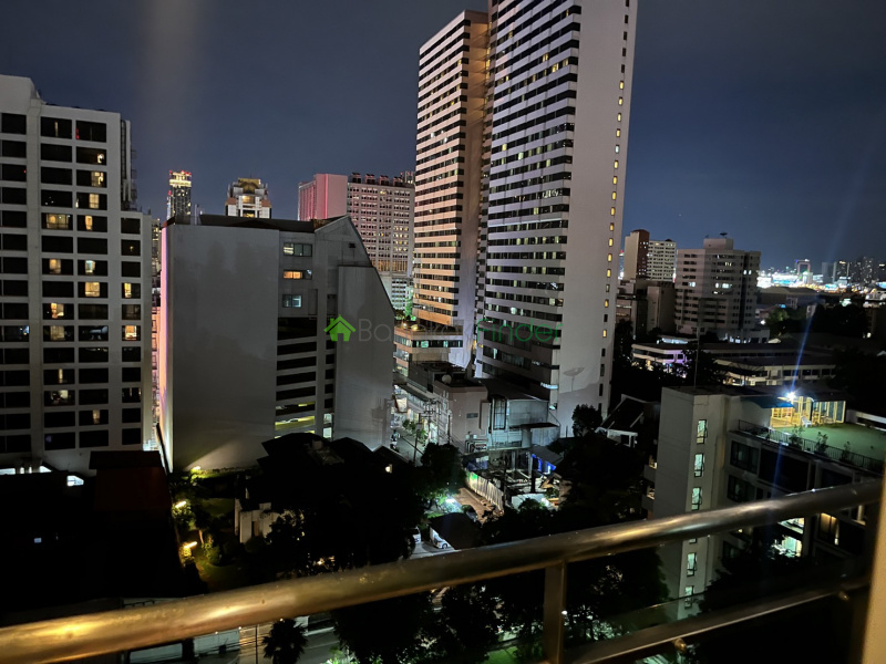 Nana, Bangkok, Thailand, 2 Bedrooms Bedrooms, ,2 BathroomsBathrooms,Condo,For Rent,Prime 11,4025