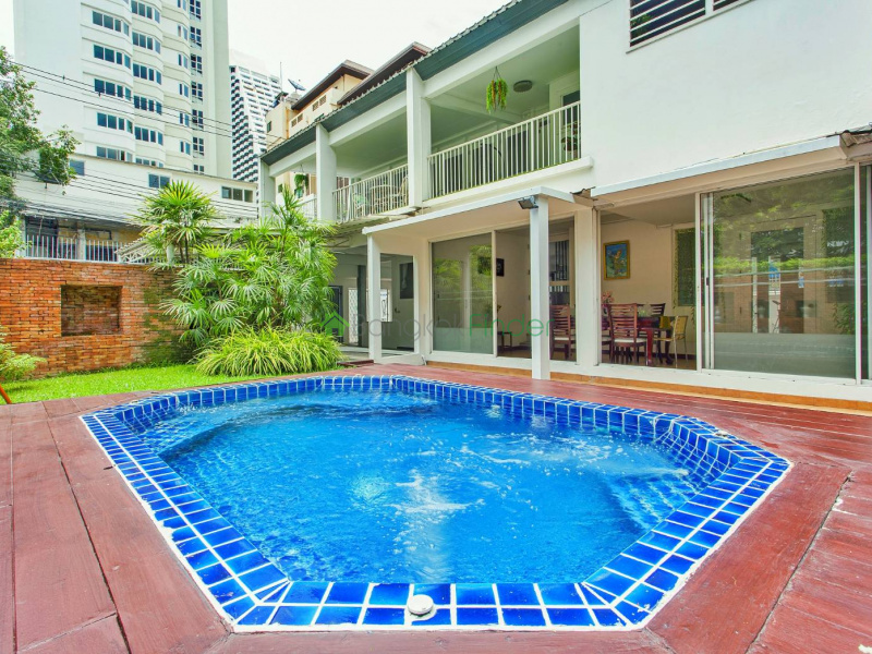 2 Sukhumvit, Ploenchit, Thailand, 3 Bedrooms Bedrooms, ,4 BathroomsBathrooms,House,For Rent,Sukhumvit,5575