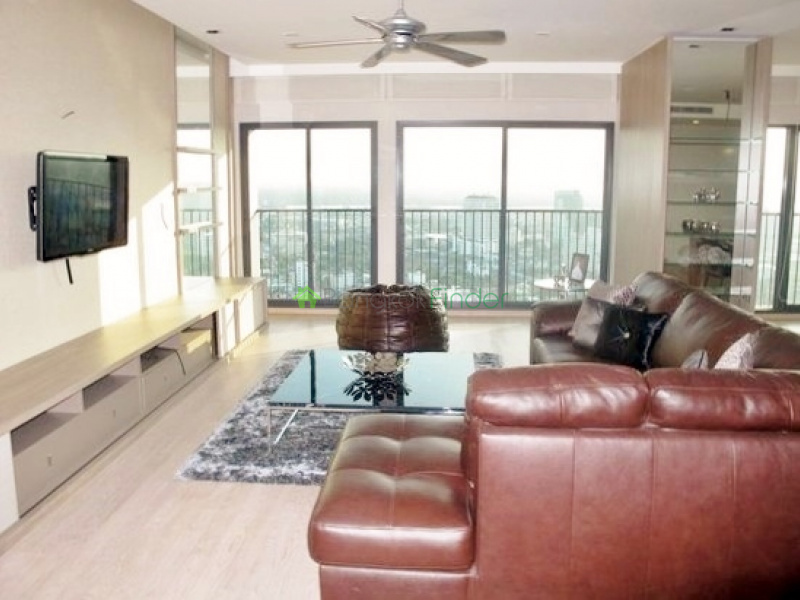 Thonglor, Bangkok, Thailand, 3 Bedrooms Bedrooms, ,3 BathroomsBathrooms,Condo,For Rent,Noble Remix,4098