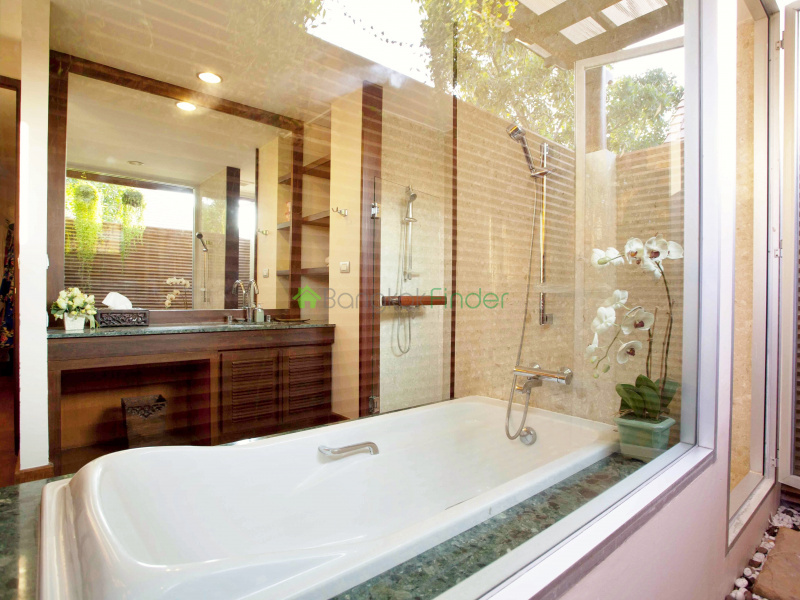 Bangna-Srinakarin, Bangkok, Thailand, 5 Bedrooms Bedrooms, ,5 BathroomsBathrooms,House,For Rent,4175