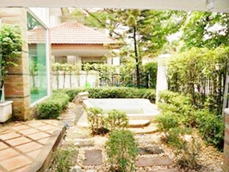 Bangna-Srinakarin, Bangkok, Thailand, 3 Bedrooms Bedrooms, ,3 BathroomsBathrooms,House,Sold,4216