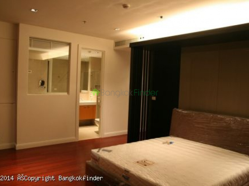 1 Ruamrudee, Ploenchit, Bangkok, Thailand, 3 Bedrooms Bedrooms, ,4 BathroomsBathrooms,Condo,For Rent,Athenee Residence,Ruamrudee,5535
