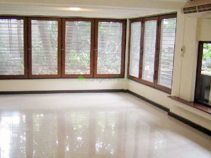 Rama 4, Bangkok, Thailand, 3 Bedrooms Bedrooms, ,3 BathroomsBathrooms,House,For Rent,4261