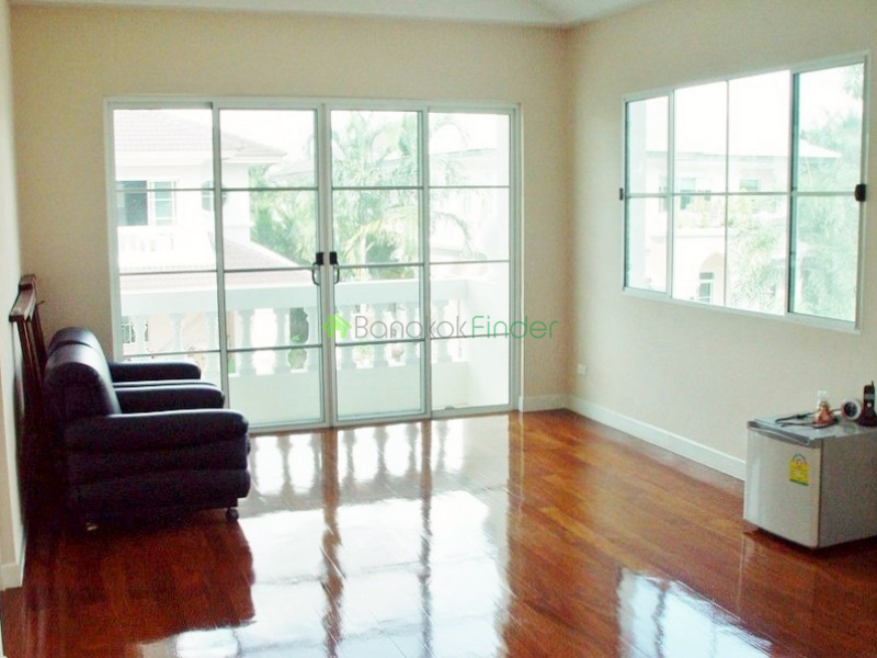 Bangna-Srinakarin, Bangkok, Thailand, 3 Bedrooms Bedrooms, ,3 BathroomsBathrooms,House,For Rent,4271