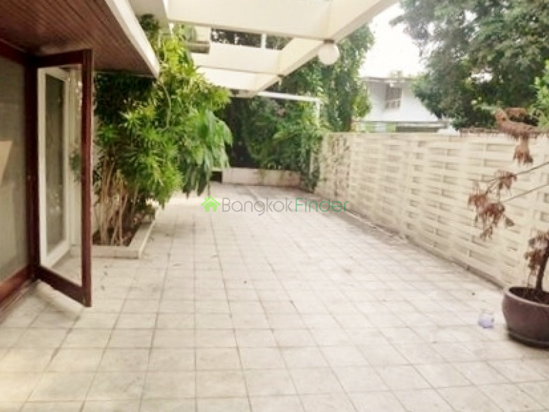 Sathorn, Bangkok, Thailand, 4 Bedrooms Bedrooms, ,4 BathroomsBathrooms,House,For Rent,4287