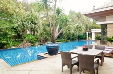 Phra Khanong, Bangkok, Thailand, 4 Bedrooms Bedrooms, ,4 BathroomsBathrooms,House,For Rent,4297