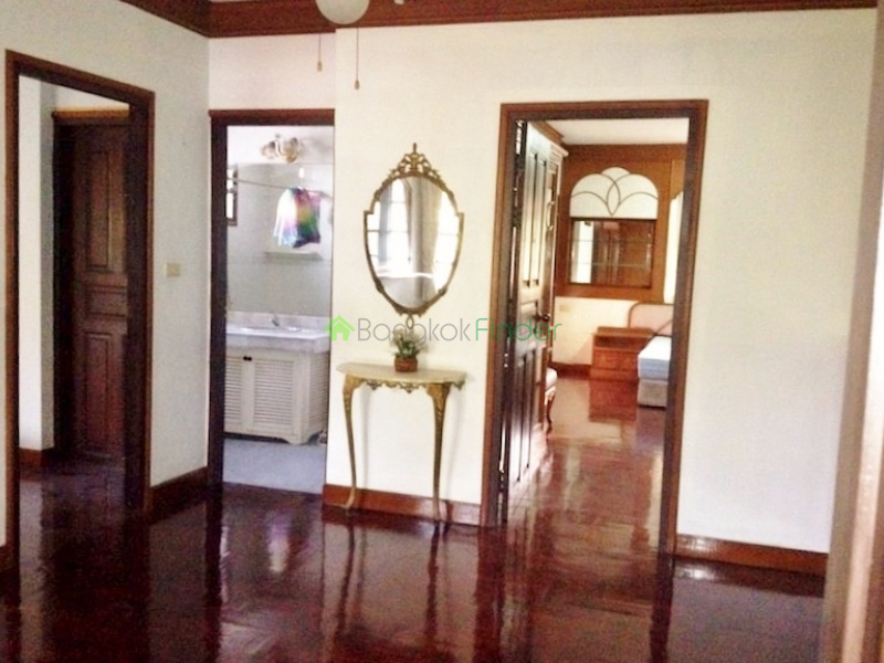 Pattanakarn, Bangkok, Thailand, 3 Bedrooms Bedrooms, ,3 BathroomsBathrooms,House,For Rent,4320