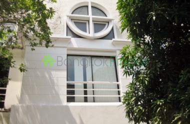 Ekamai, Bangkok, Thailand, 5 Bedrooms Bedrooms, ,4 BathroomsBathrooms,House,For Rent,4391