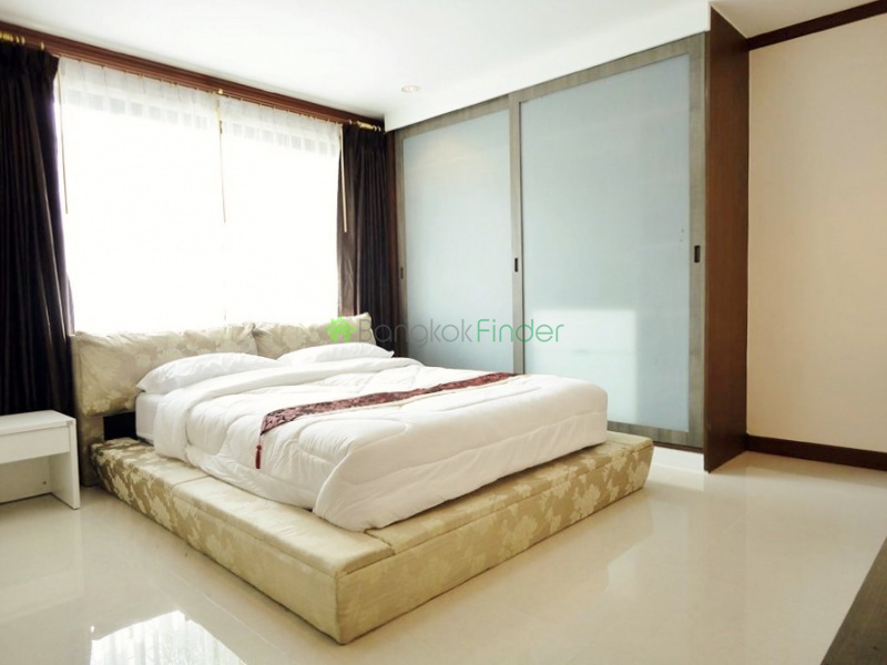 Ekamai, Bangkok, Thailand, 3 Bedrooms Bedrooms, ,3 BathroomsBathrooms,Condo,For Rent,Vivarium Residence,4399