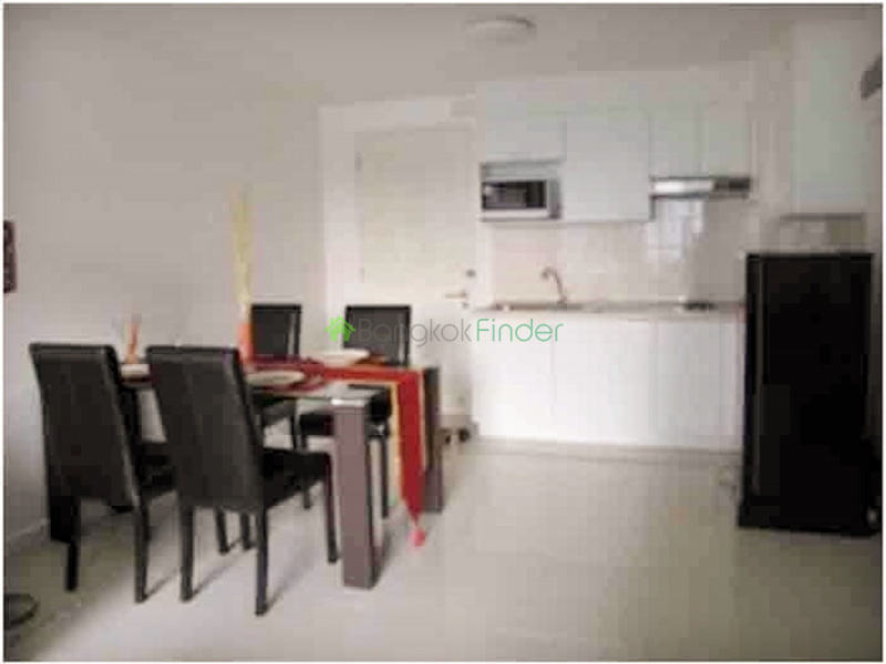 Thonglor, Bangkok, Thailand, 2 Bedrooms Bedrooms, ,2 BathroomsBathrooms,Condo,For Rent,The Clover,4404