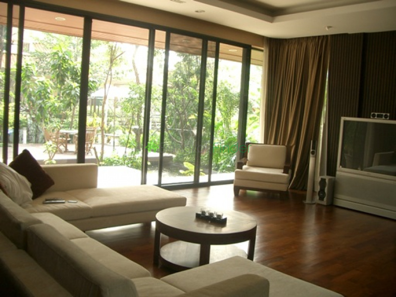 Phra Khanong, Bangkok, Thailand, 3 Bedrooms Bedrooms, ,3 BathroomsBathrooms,House,For Rent,4407