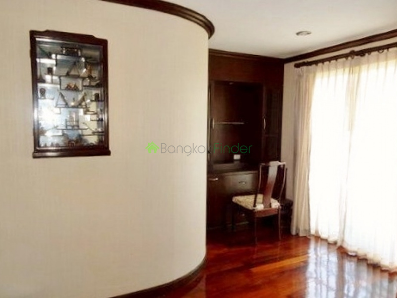 Sathorn, Bangkok, Thailand, 2 Bedrooms Bedrooms, ,2 BathroomsBathrooms,Condo,For Rent,March Tein Seang,4439