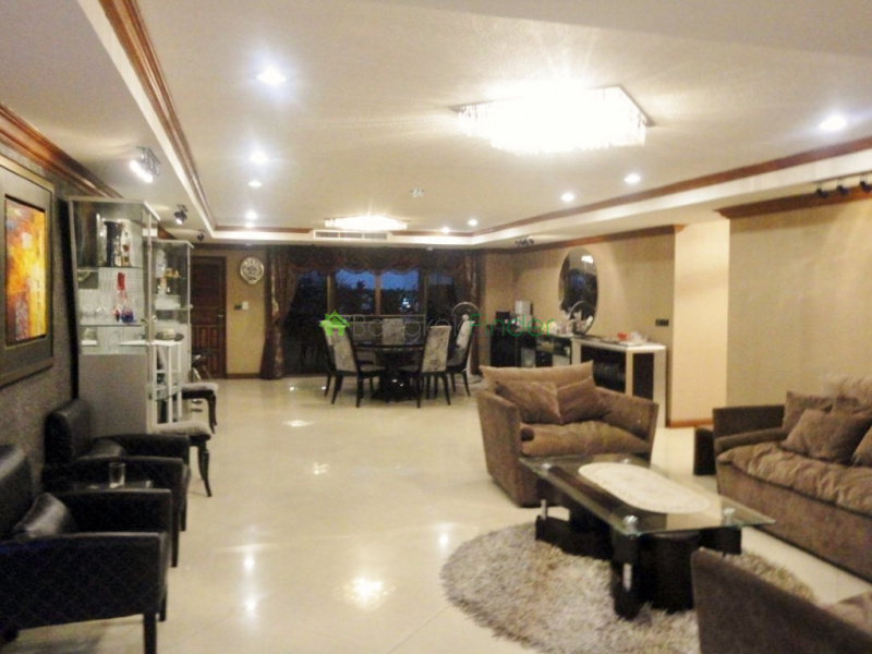 Bangkok, Thailand, 3 Bedrooms Bedrooms, ,3 BathroomsBathrooms,Condo,For Rent,Winsor,4469