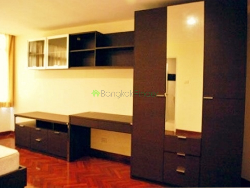 Thonglor, Bangkok, Thailand, 3 Bedrooms Bedrooms, ,3 BathroomsBathrooms,Condo,For Rent,Waterford Park,4489