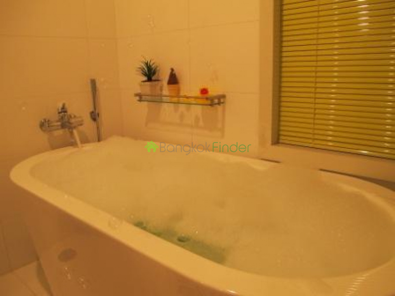 Phetburi, Bangkok, Thailand, 1 Bedroom Bedrooms, ,1 BathroomBathrooms,Condo,For Rent,Manhattan Chidlom,4511