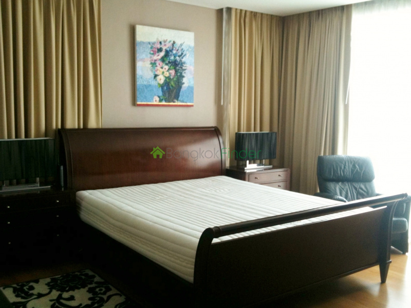 Ekamai, Bangkok, Thailand, 3 Bedrooms Bedrooms, ,3 BathroomsBathrooms,Condo,For Rent,Fullerton Sukhumvit,4523