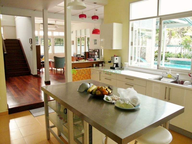 Thonglor, Bangkok, Thailand, 4 Bedrooms Bedrooms, ,4 BathroomsBathrooms,House,For Rent,4544