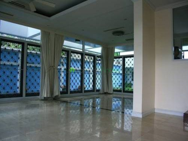 Thonglor, Bangkok, Thailand, 3 Bedrooms Bedrooms, ,3 BathroomsBathrooms,House,For Rent,4563