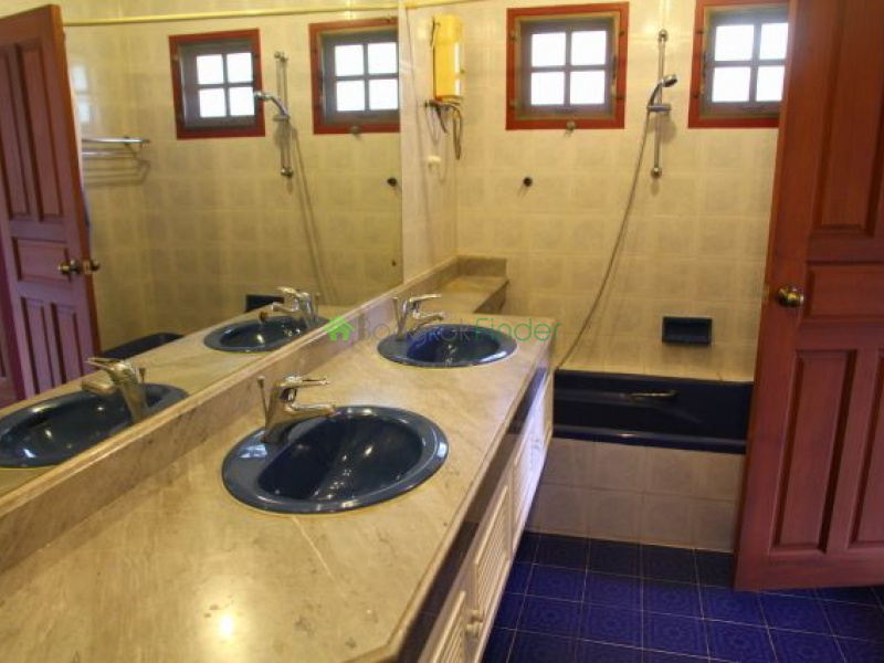 Bangna-Srinakarin, Bangkok, Thailand, 5 Bedrooms Bedrooms, ,5 BathroomsBathrooms,House,For Rent,4590