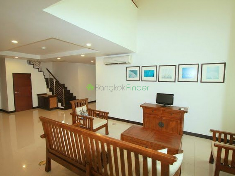 Ekamai, Bangkok, Thailand, 3 Bedrooms Bedrooms, ,3 BathroomsBathrooms,Condo,For Rent,Avenue 61,4594