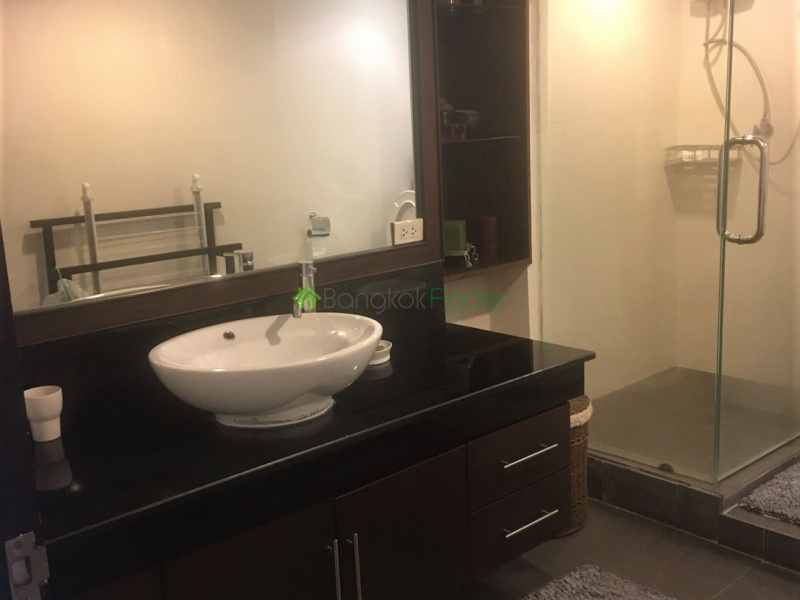 Phrom Phong, Bangkok, Thailand, 3 Bedrooms Bedrooms, ,3 BathroomsBathrooms,Condo,For Rent,Royal Castle,4609