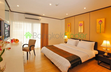 Nana, Bangkok, Thailand, 3 Bedrooms Bedrooms, ,3 BathroomsBathrooms,Condo,For Rent,Saranjai Mansions,4624