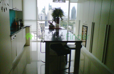 Ploenchit, Bangkok, Thailand, 3 Bedrooms Bedrooms, ,3 BathroomsBathrooms,Condo,For Rent,Urbana Langsuan,4652