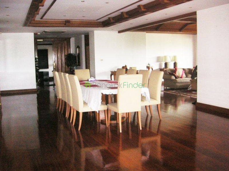 Nana, Bangkok, Thailand, 3 Bedrooms Bedrooms, ,3 BathroomsBathrooms,Condo,For Rent,Tower Park,4664