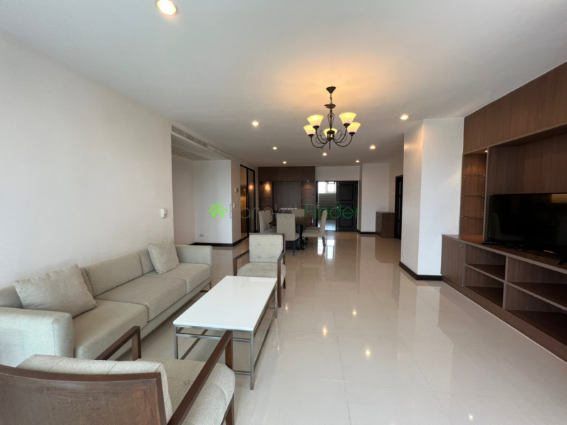 Ekamai, Bangkok, Thailand, 3 Bedrooms Bedrooms, ,3 BathroomsBathrooms,Condo,For Rent,Charoenjai Place,4666