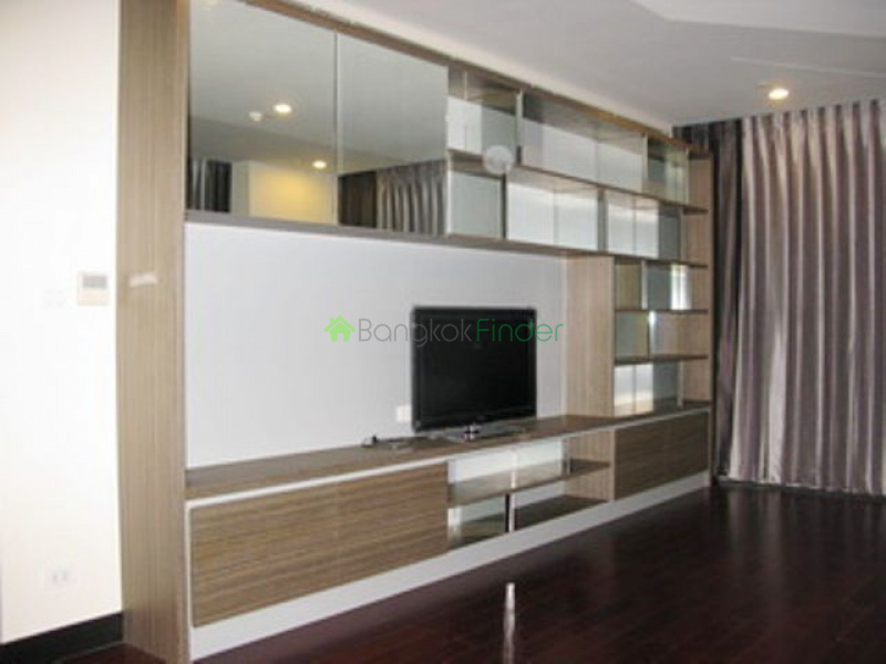 Ploenchit, Bangkok, Thailand, 3 Bedrooms Bedrooms, ,3 BathroomsBathrooms,Condo,For Rent,Park Chidlom,4670