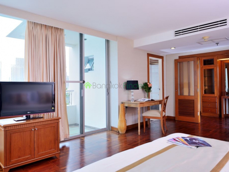 Sathorn, Bangkok, Thailand, 2 Bedrooms Bedrooms, ,3 BathroomsBathrooms,Condo,For Rent,Suan Phinit,4676