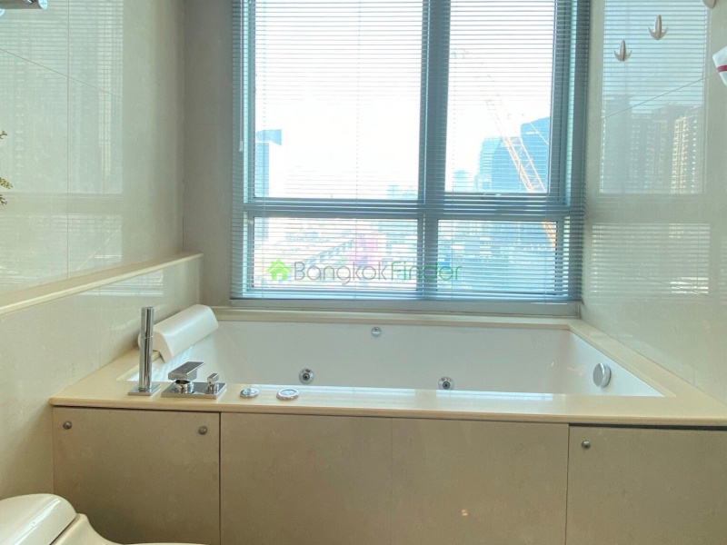 Asoke, Bangkok, Thailand, 2 Bedrooms Bedrooms, ,2 BathroomsBathrooms,Condo,For Rent,The Address Asoke,4682