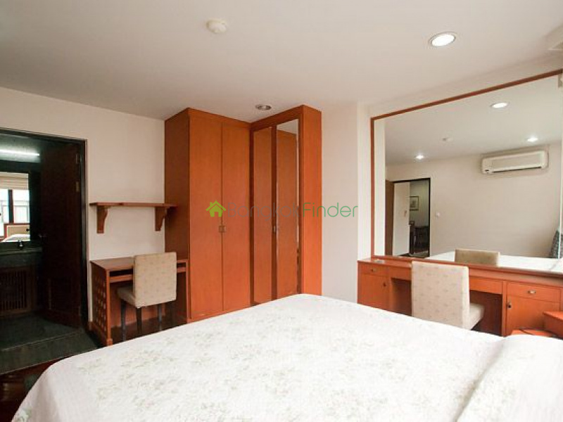 Sathorn, Bangkok, Thailand, 2 Bedrooms Bedrooms, ,2 BathroomsBathrooms,Condo,For Rent,Greenpoint,4687