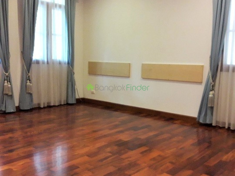 Bangna-Srinakarin, Bangkok, Thailand, 5 Bedrooms Bedrooms, ,5 BathroomsBathrooms,House,For Rent,4692