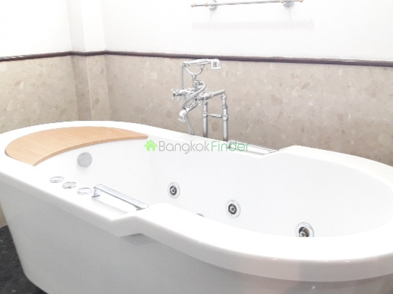 Bangna-Srinakarin, Bangkok, Thailand, 5 Bedrooms Bedrooms, ,5 BathroomsBathrooms,House,For Rent,4692