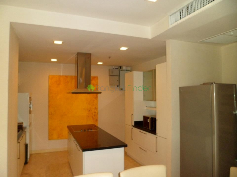 Ekamai, Bangkok, Thailand, 3 Bedrooms Bedrooms, ,4 BathroomsBathrooms,Condo,For Rent,Nusasiri,4709