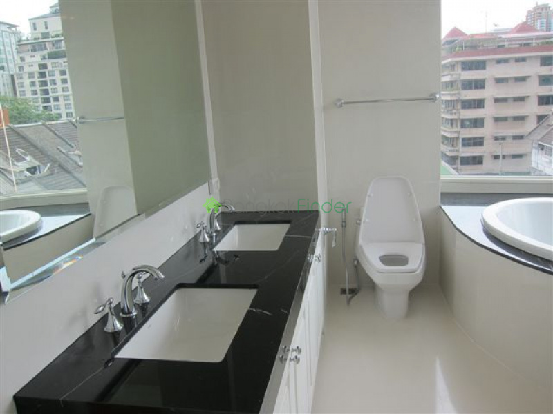 Asoke, Bangkok, Thailand, 3 Bedrooms Bedrooms, ,3 BathroomsBathrooms,Condo,For Rent,Royce Resident,4712