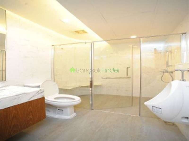 Nana, Bangkok, Thailand, 3 Bedrooms Bedrooms, ,3 BathroomsBathrooms,Condo,For Rent,Tower Park,4743
