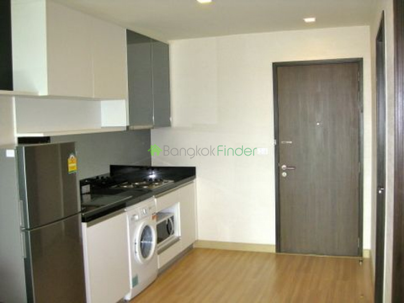 Phra Khanong, Bangkok, Thailand, 2 Bedrooms Bedrooms, ,2 BathroomsBathrooms,Condo,For Rent,Skywalk,4755