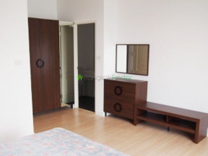 Rama 9, Bangkok, Thailand, 2 Bedrooms Bedrooms, ,2 BathroomsBathrooms,House,For Rent,4756